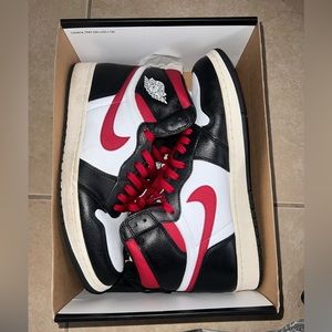 Nike Air Jordan 1 Retro High OG Shoes in Black/White/Gym Red